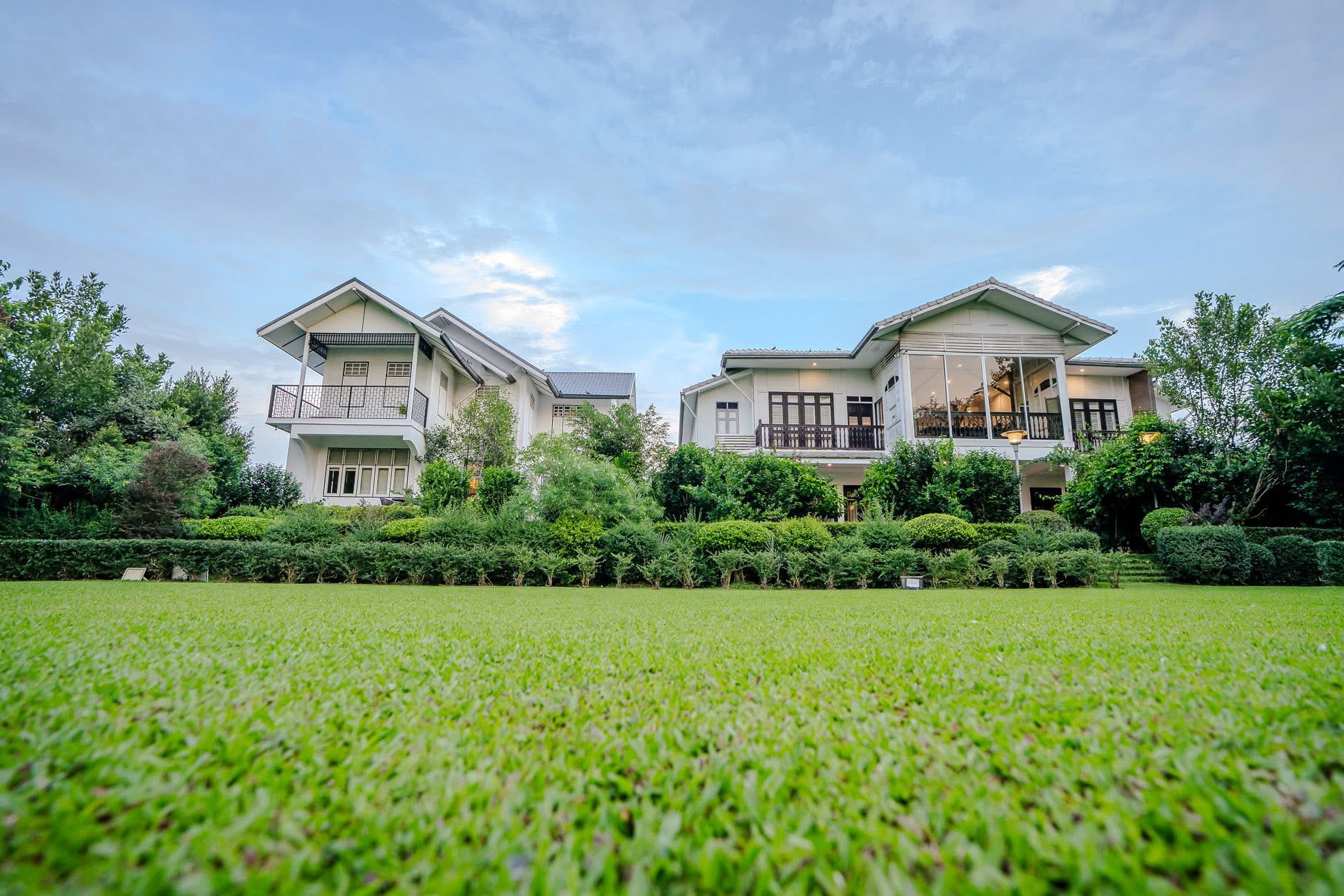 บ้านชมปรางค์