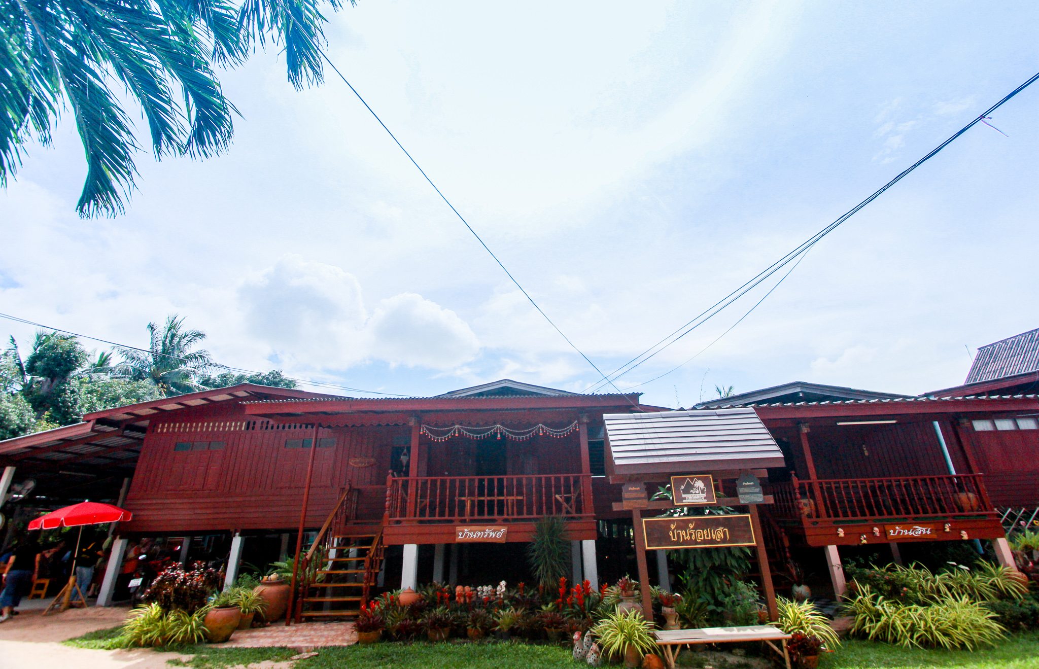 พิพิธภัณฑ์ชุมชนบ้านร้อยเสา