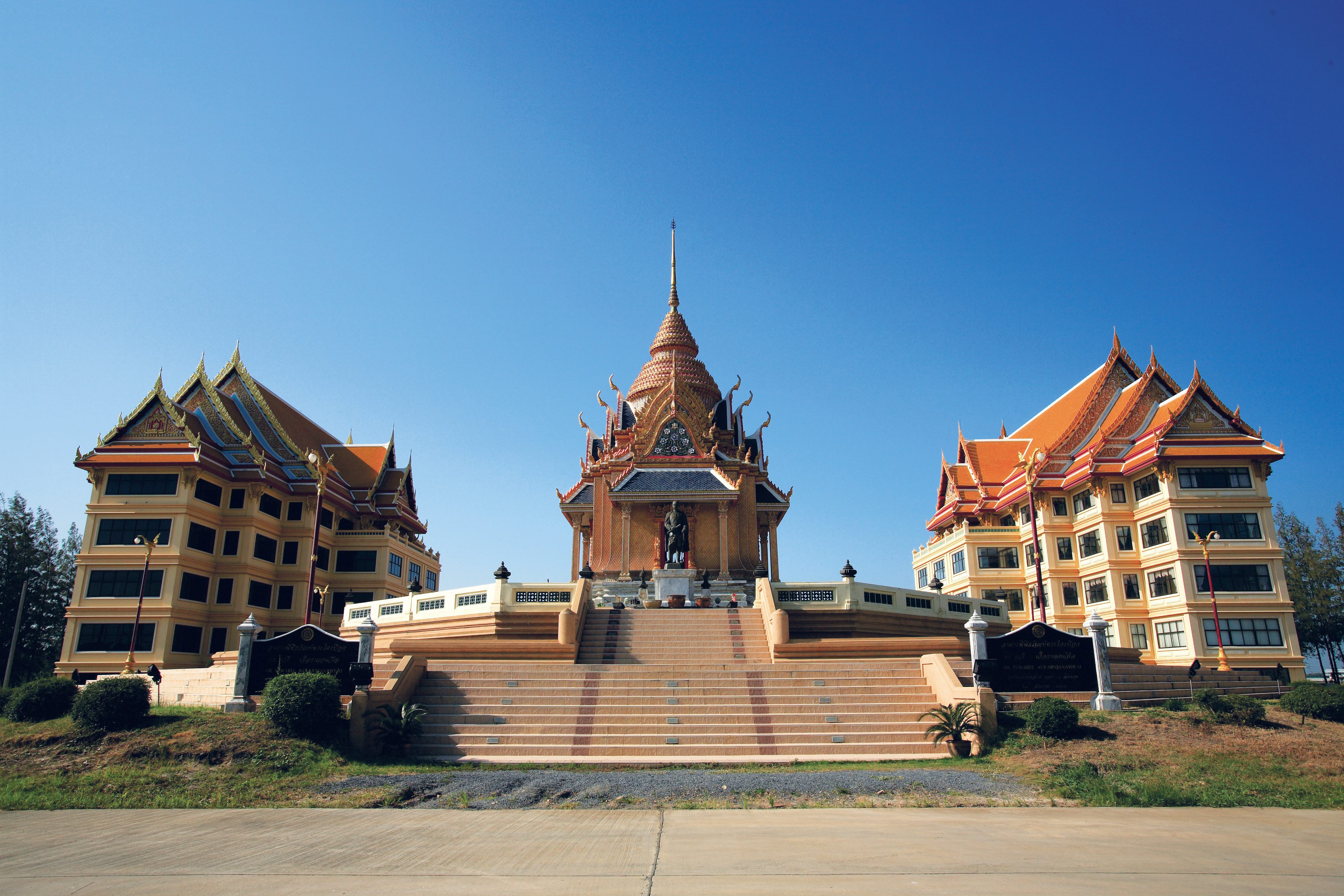 วัดมหาธาตุยุวราชรังสฤษฎิ์ราชวรมหาวิหาร