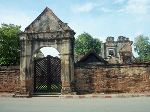 บ้านหลวงรับราชทูต หรือ บ้านหลวงวิชาเยนทร์