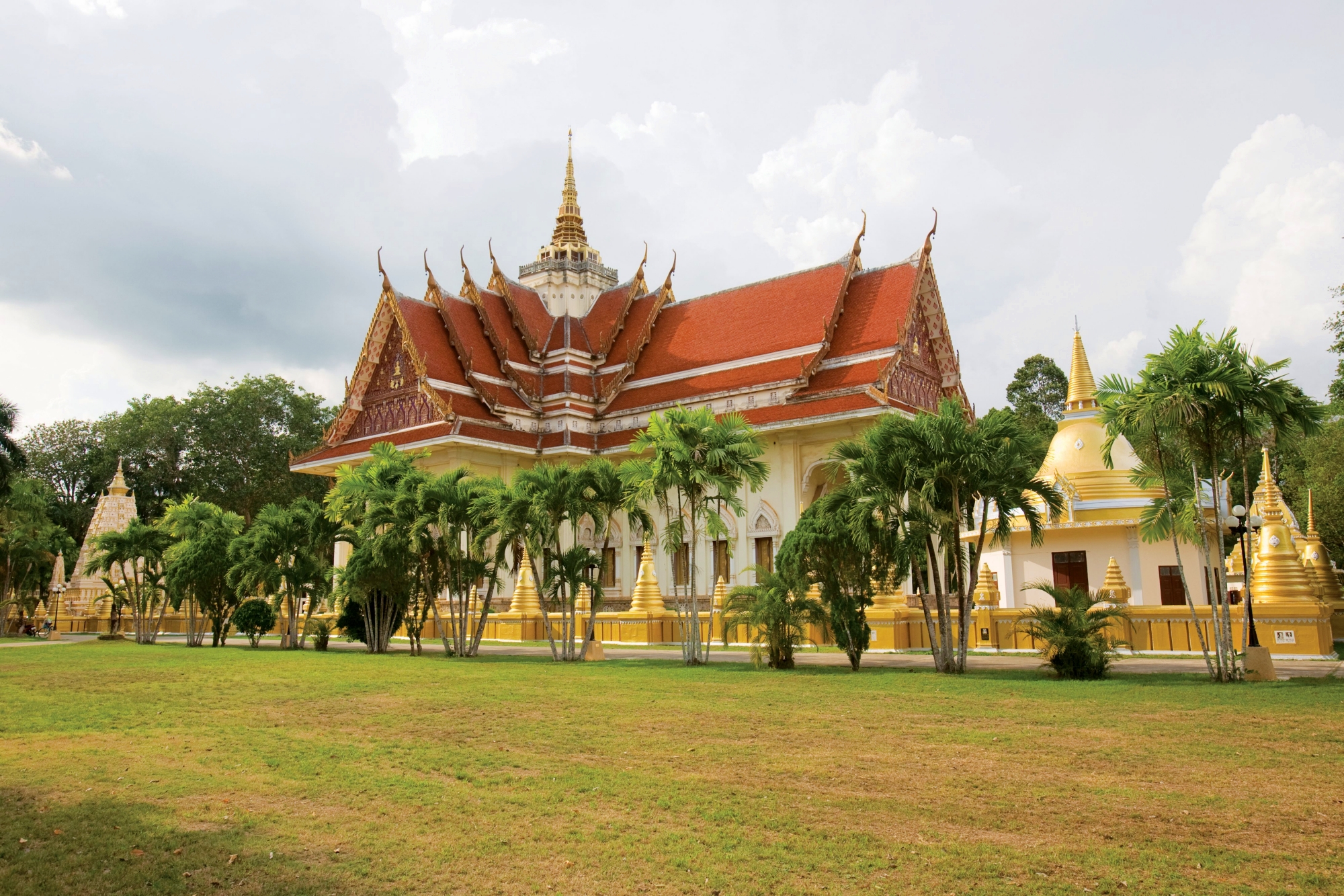 วัดสารนารถธรรมาราม