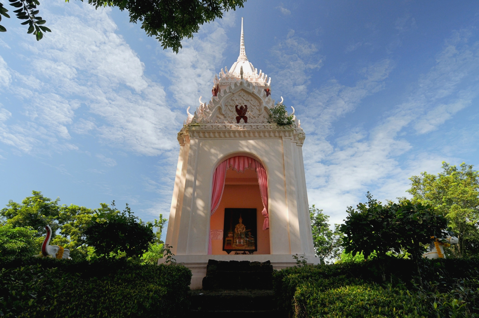 อนุสาวรีย์ลายฝีพระหัตถ์