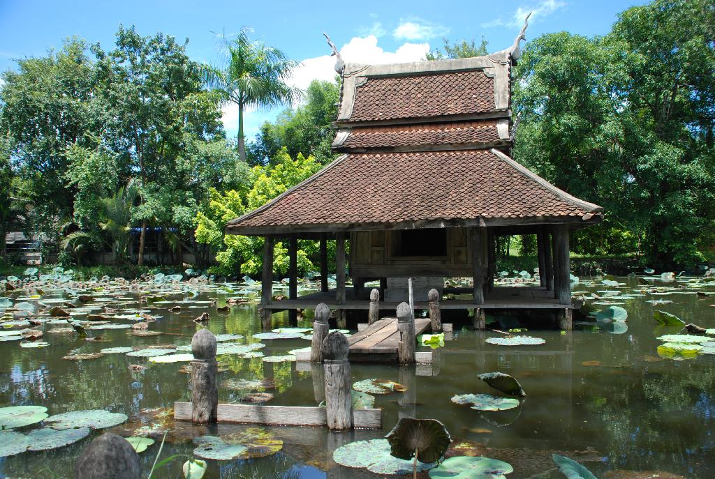 วัดปทุมคงคา (นกออก)