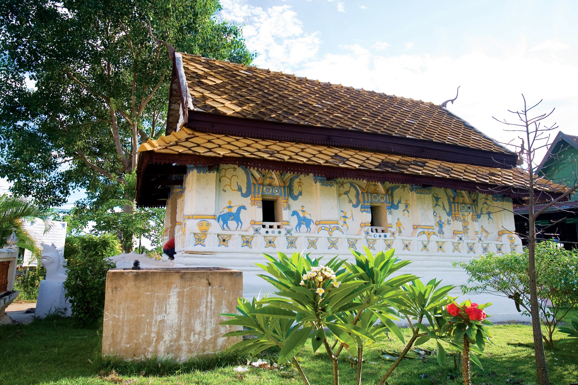 สิมวัดสระทองบ้านบัว
