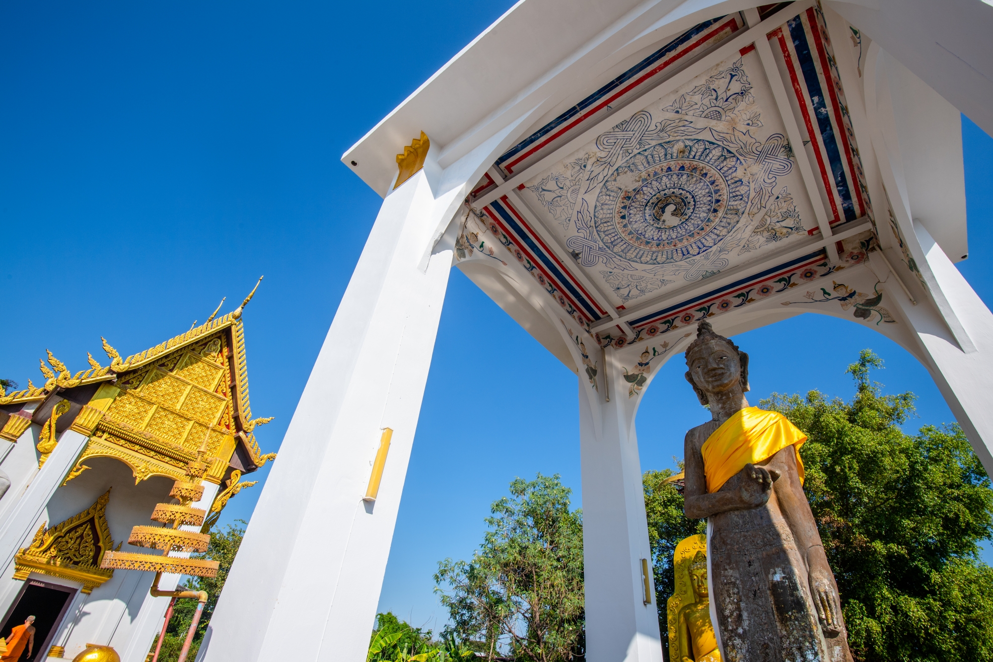 พระพุทธรูปมิ่งเมือง หรือ พระพุทธรูปสุวรรณมาลี