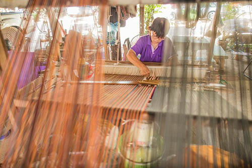 หมู่บ้านหัตถกรรมผ้าฝ้ายเวียงยองและขัวมุงท่าสิงห์