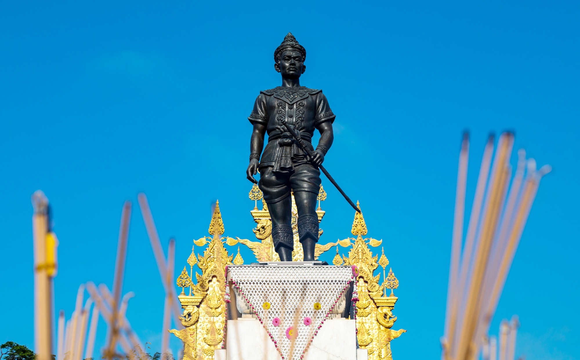 อนุสาวรีย์พ่อขุนเม็งรายมหาราช