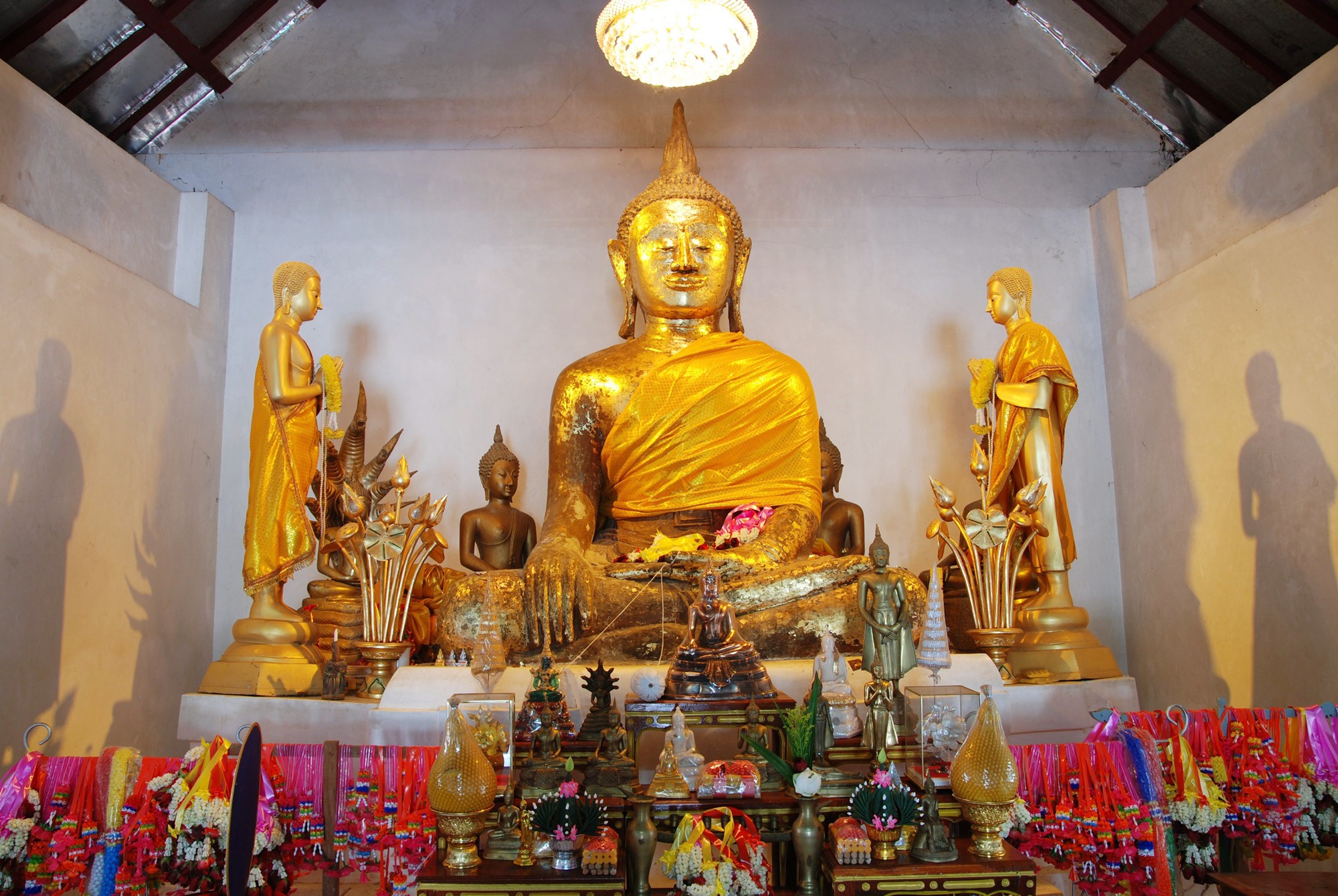 วัดหนองพลวง