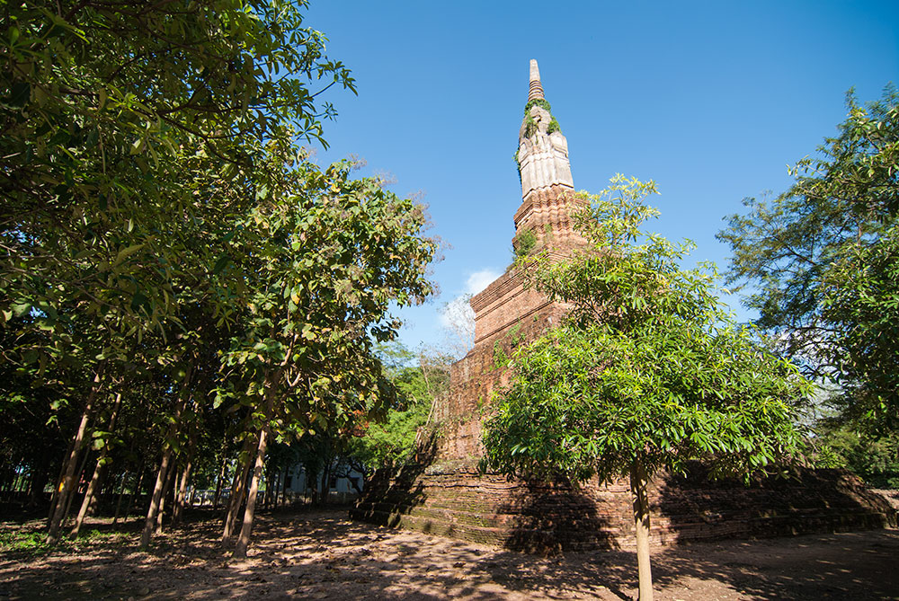 เมืองไตรตรึงษ์