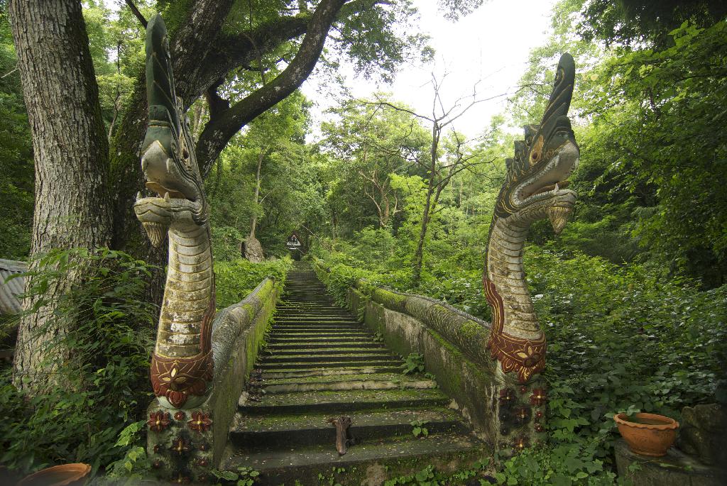 ถ้ำฤๅษีสมบัติ