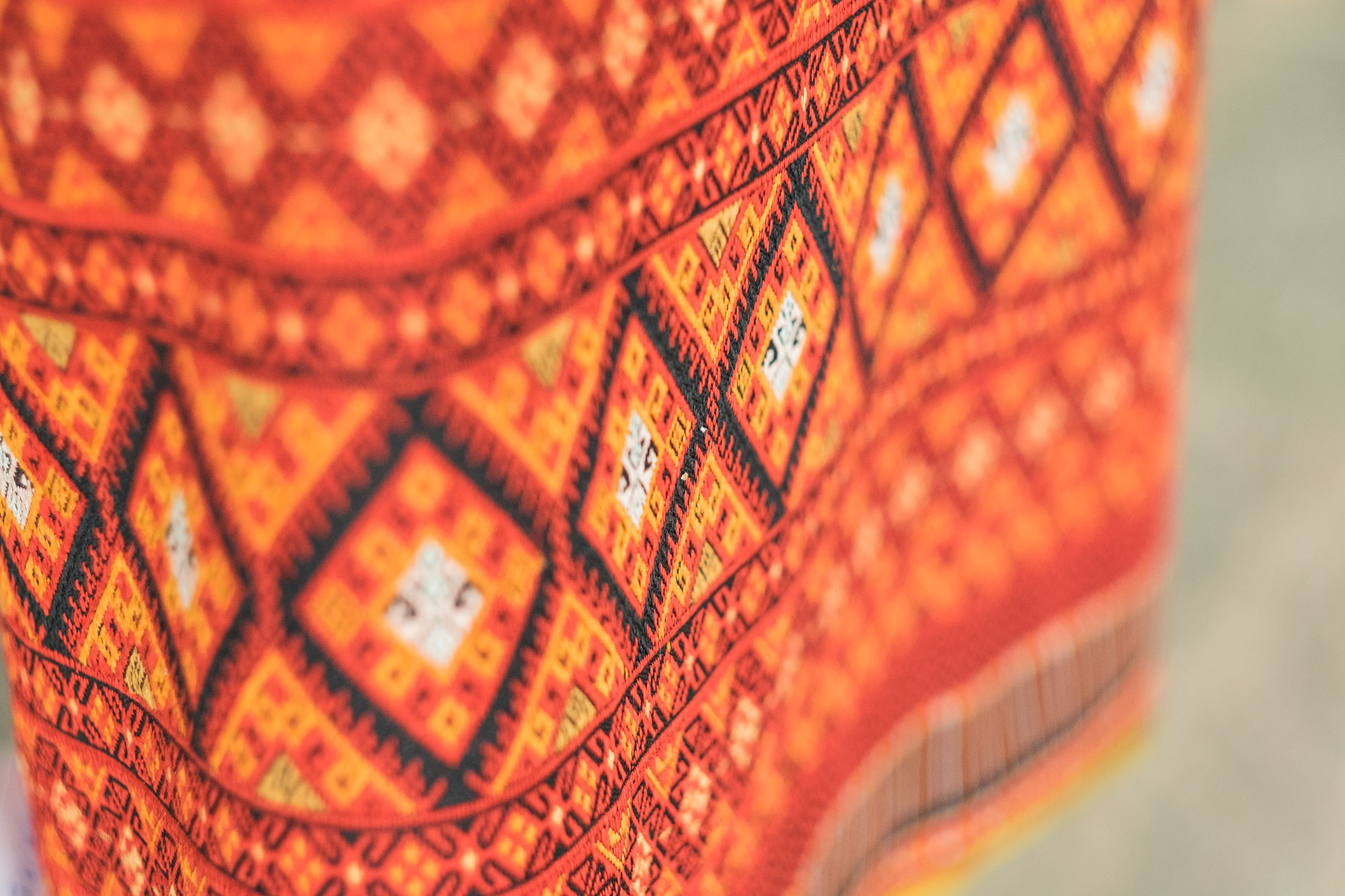 ศูนย์สืบทอดศิลปะผ้าตีนจกราชบุรี