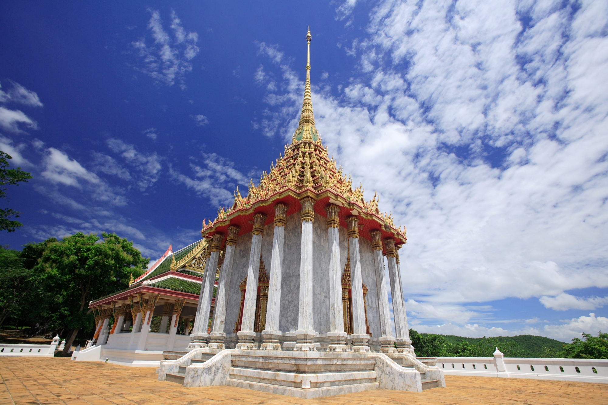 วัดเขาดีสลัก