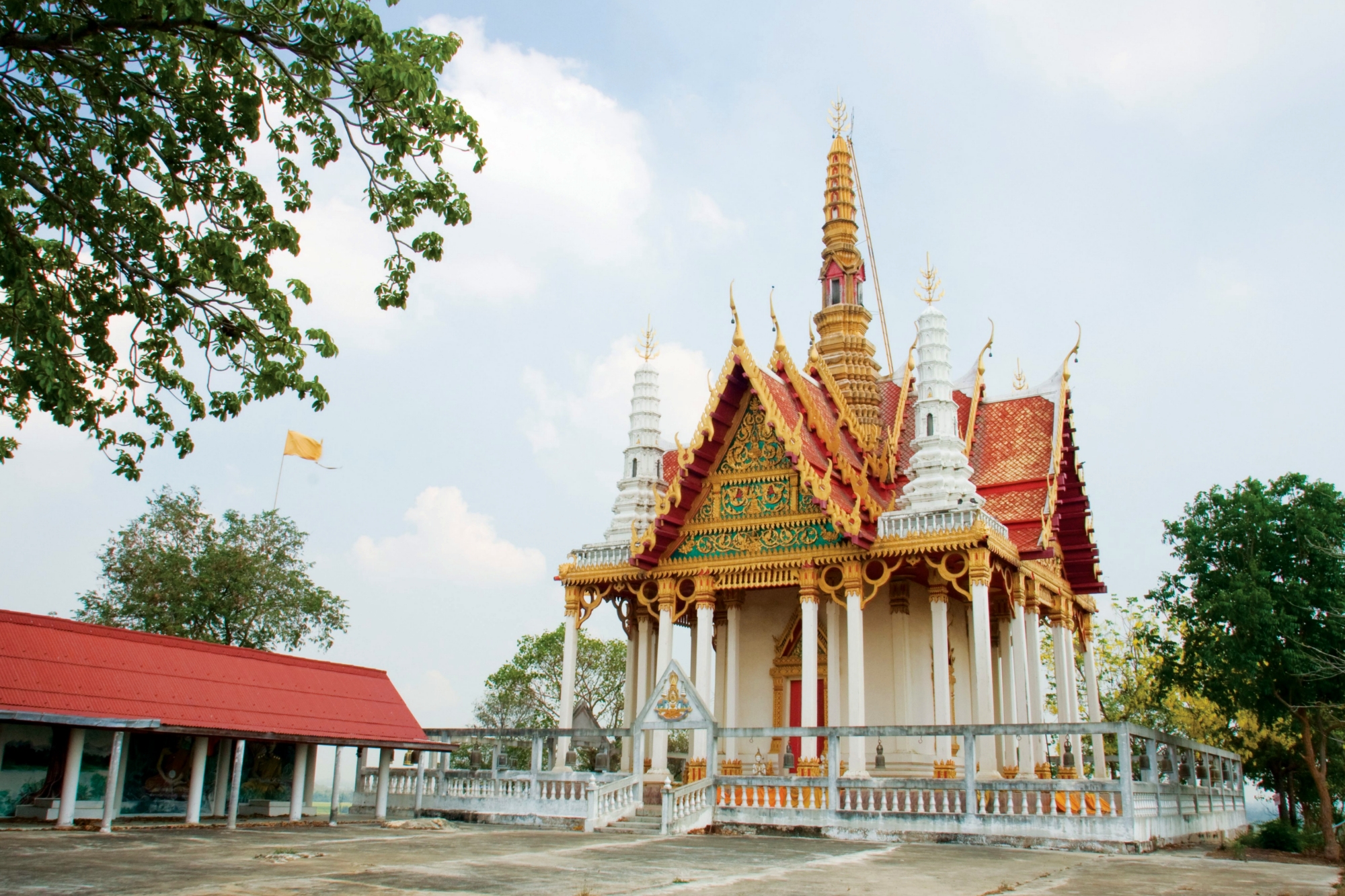 วัดหัวเขา