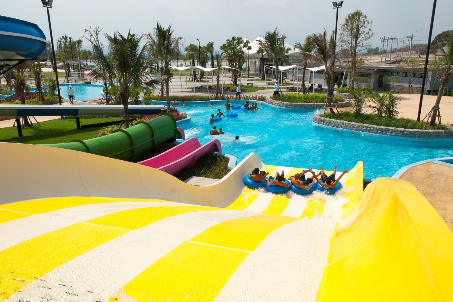 สวนน้ำ แบล็ค เมาน์เทน หัวหิน