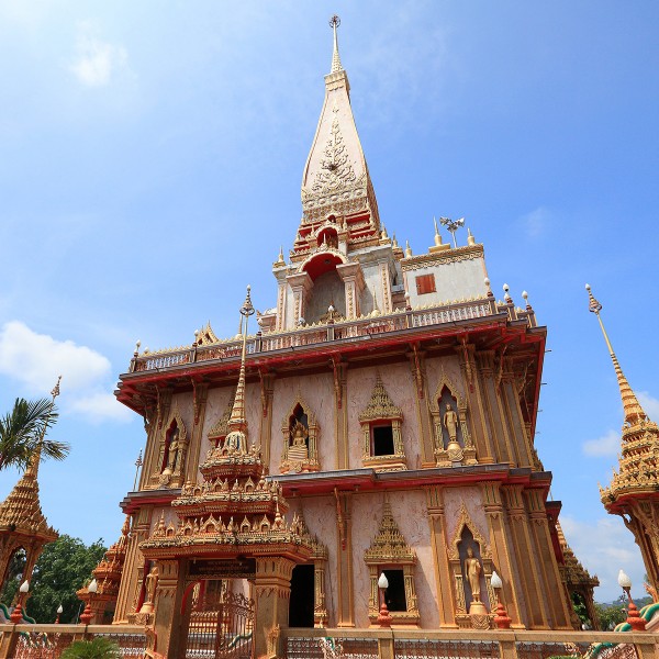 วัดฉลอง (วัดไชยธาราราม)