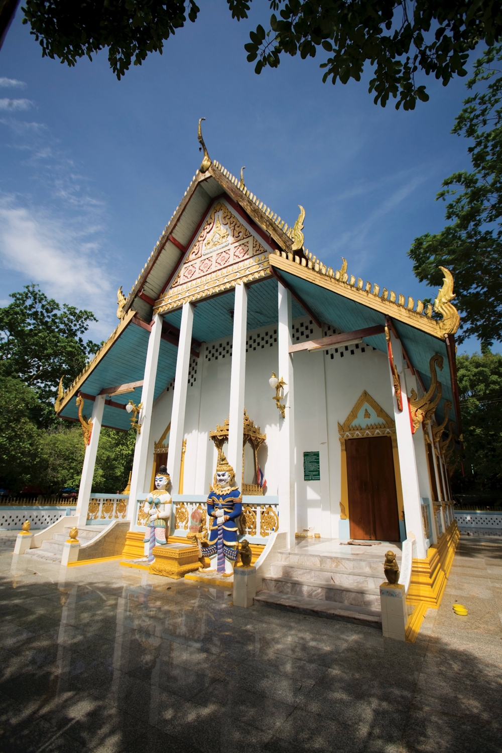 วัดเจ้าฟ้าศาลาลอย