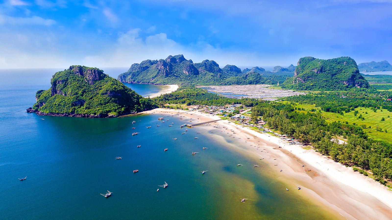 หาดถ้ำธง