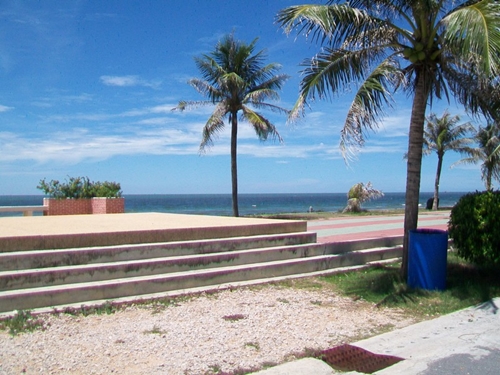 หาดม่วงงาม