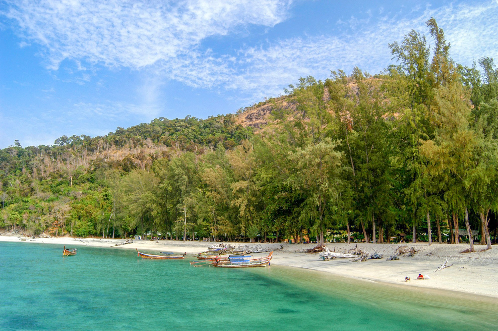 เกาะอาดัง