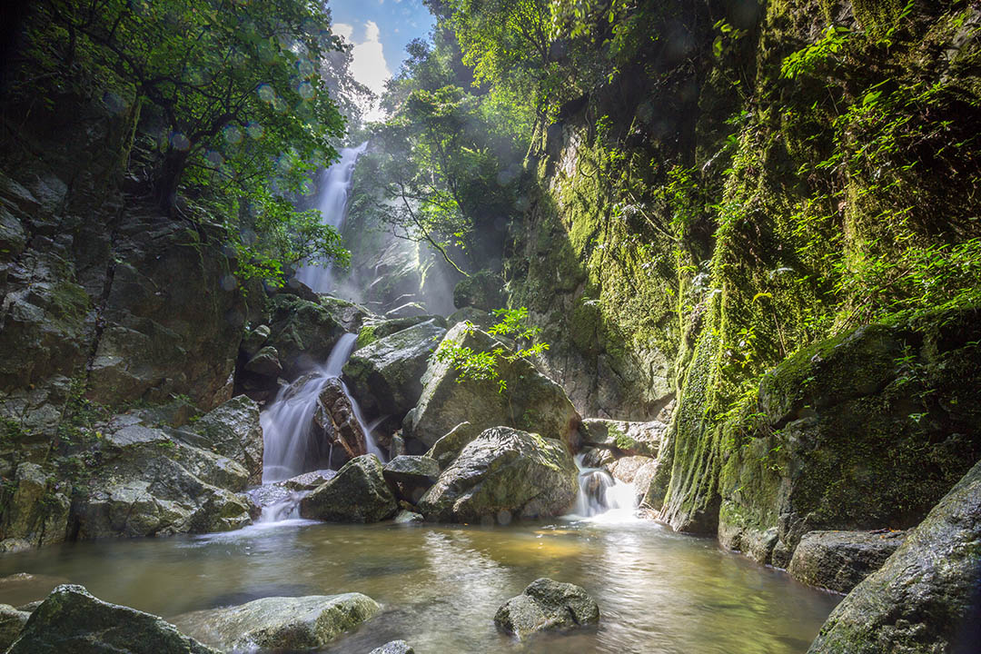 อุทยานแห่งชาติน้ำตกทรายขาว